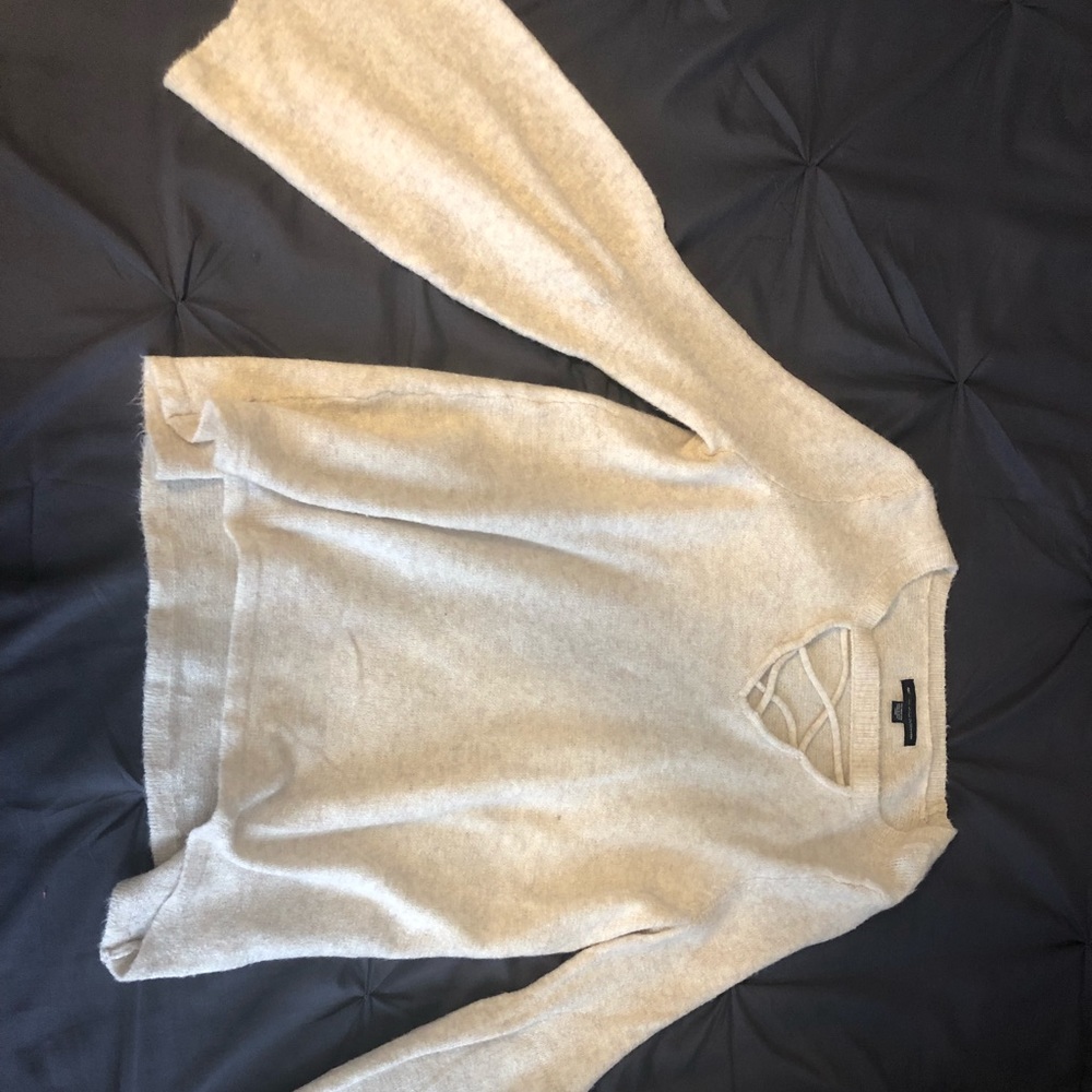 flare sleeved sweater